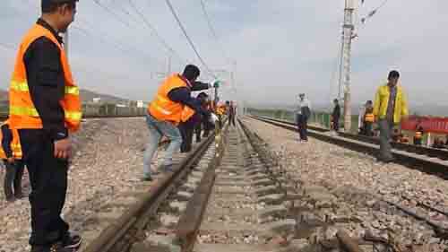 ��˷��·�Ӷ���Ŀ������