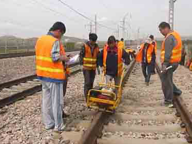 ��˷��·�Ӷ���Ŀ������