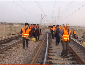 �촰������������ͷ��